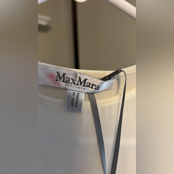 Max Mara
Long sleeved stretch jersey top - Picture 8 of 9